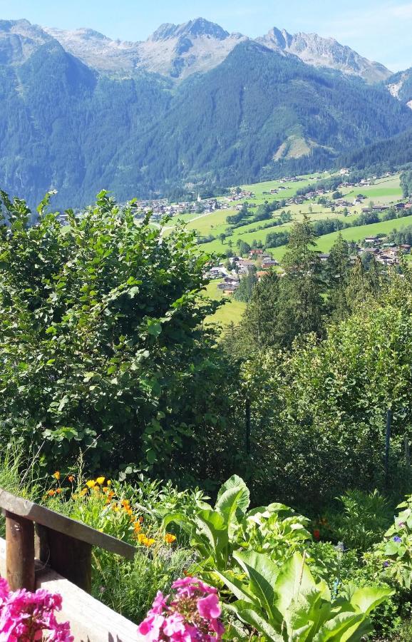 Gruppen Und Familienhof Falkenstein Hotel Кримл Екстериор снимка