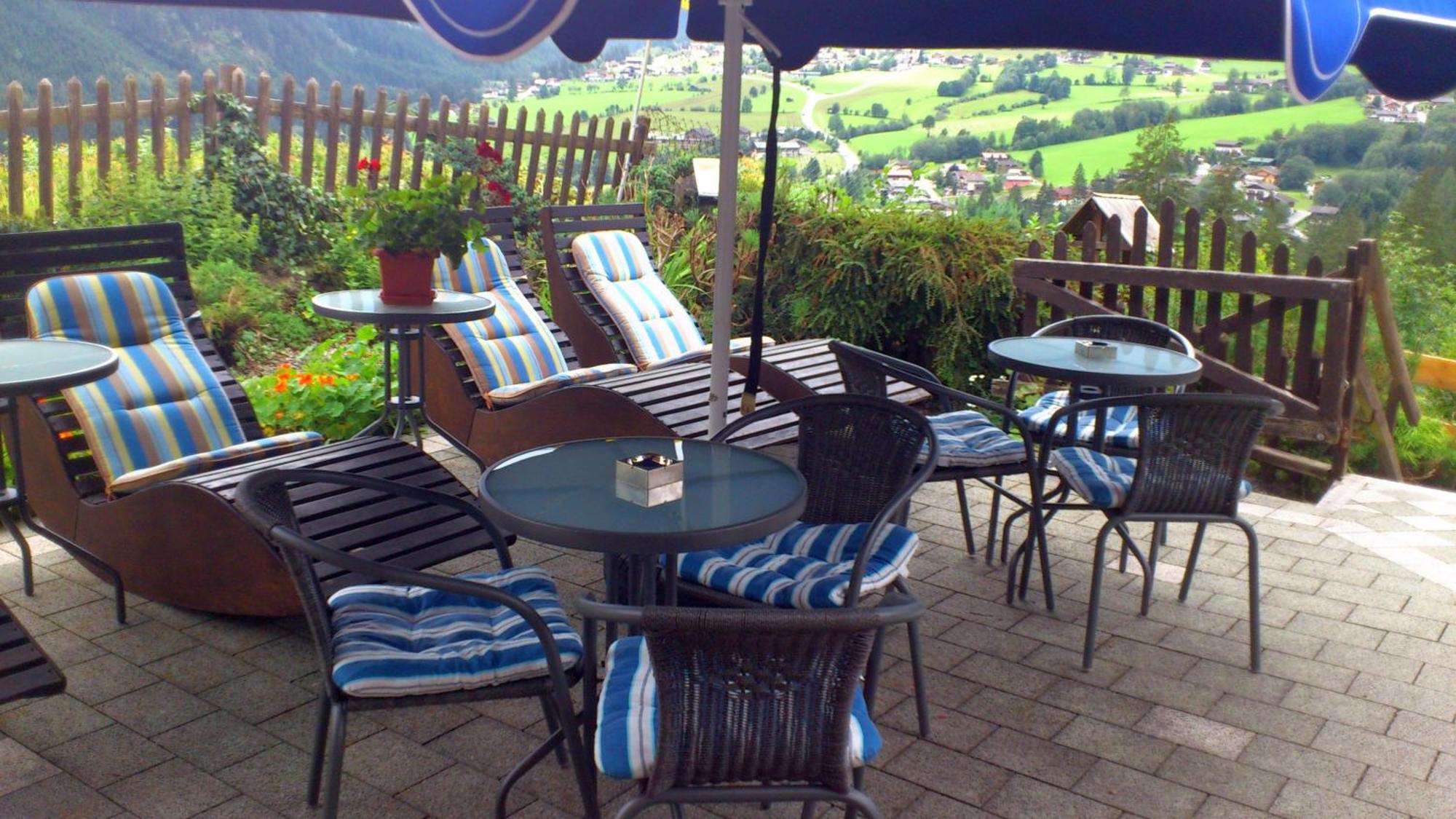 Gruppen Und Familienhof Falkenstein Hotel Кримл Екстериор снимка